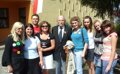 Prawnuk poetki Jan Bielecki w gronie uczestników Festiwalu (Przedbórz 2009 r.)