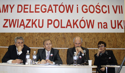 Prezydium Kongresu w składzie: (od lewej) Stanisław Panteluk, Antonii Stefanowicz, Aleksander Polaczek, Łarysa Wermińska