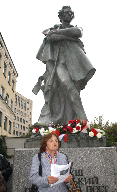 Wanda Pawłowa recytowała wiersze Słowackiego w języku ukraińskim w przekładzie Mykoły Bażana 