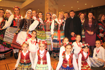 Pamiątkowe zdjęcie z Festiwalu „Ukraina - święta rodzina”