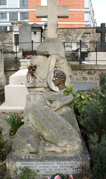 Cmentarz Montrmartre - grób Juliusza Słowackiego