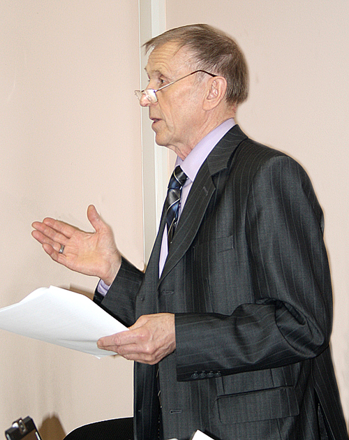 Posiedzenie prowadził prezes ZPU Antonii Stefanowicz
