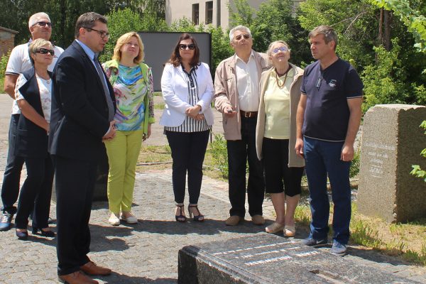 W trosce o historyczne pamiątki Rżyszczewa