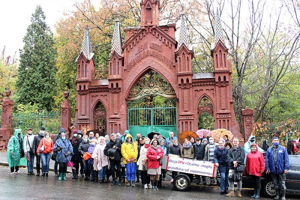 „Ocalmy mogiły przodków od zapomnienia”