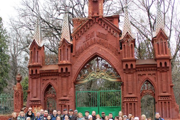 „Ocalmy mogiły przodków od zapomnienia”