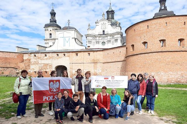 POLSKIE ŚLADY NA PODOLU