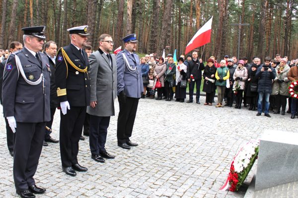 Pamięć silniejsza jest niż wierutne kłamstwo