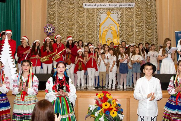 PIERWSZY FESTIWAL POLSKICH KOLĘD I PASTORAŁEK W KIJOWIE