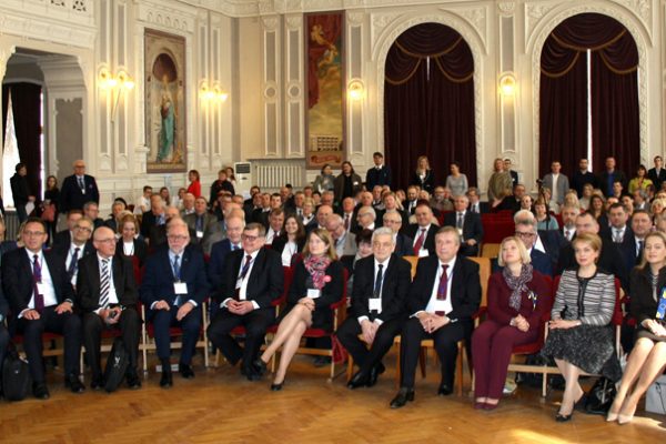 Polsko-ukraińskie debaty i spotkania edukacyjne w Kijowie