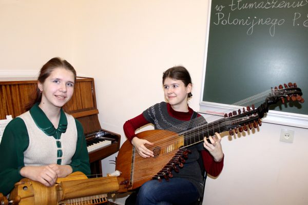 Jaskrawa gwiazda na niebie kultury