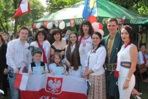  PROMUJ MY SIĘ, POZNAJMY SIĘCentrum polskie kulturalne „Sokoły”