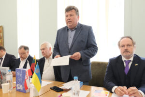 UKRAIŃSKA POLONISTYKA ŁĄCZY DWA NARODY