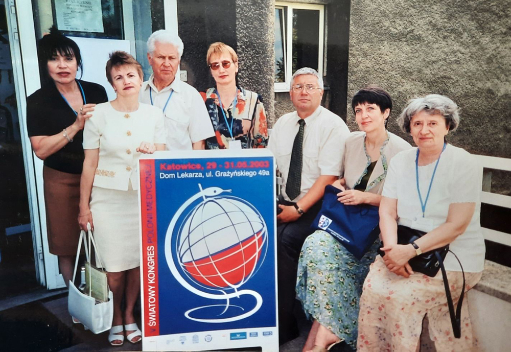 Lekarze z Ukrainy na Światowym Kongresie Polonii Medycznej (Katowice, 2003).