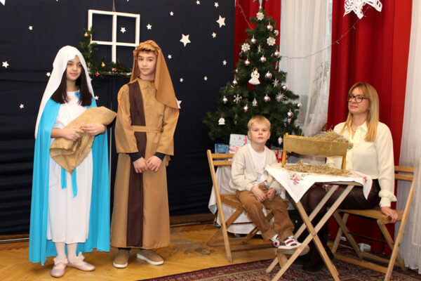 Jasełka bożonarodzeniowe w Domu Polskim w Kijowie