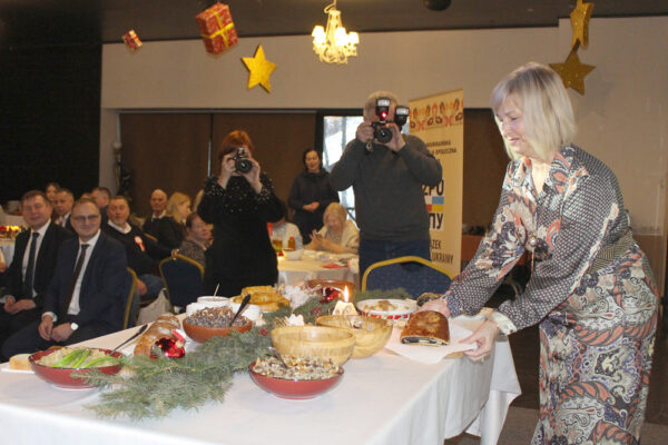 „Wokół Wigilijnego Stołu” – spotkanie, które połączyło serca