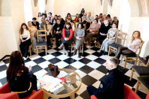 Szkoła Rezyliencji Polonijnej we Lwowie: cztery dni nauki odporności i budowania wspólnoty. 101 sposobów (nie) stracić życie w Ukrainie