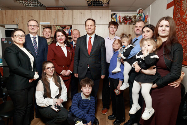 Minister Radosław Sikorski z wizytą w Związku Polaków Ukrainy