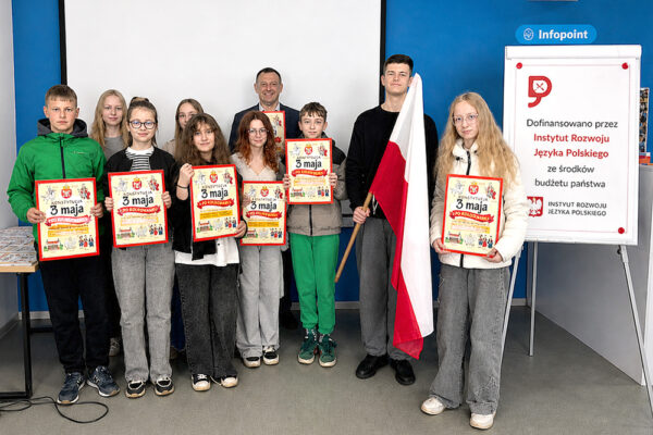 Lekcja historyczna z okazji Święta Konstytucji 3 Maja w Polskiej Szkole Sobotniej w Borodziance